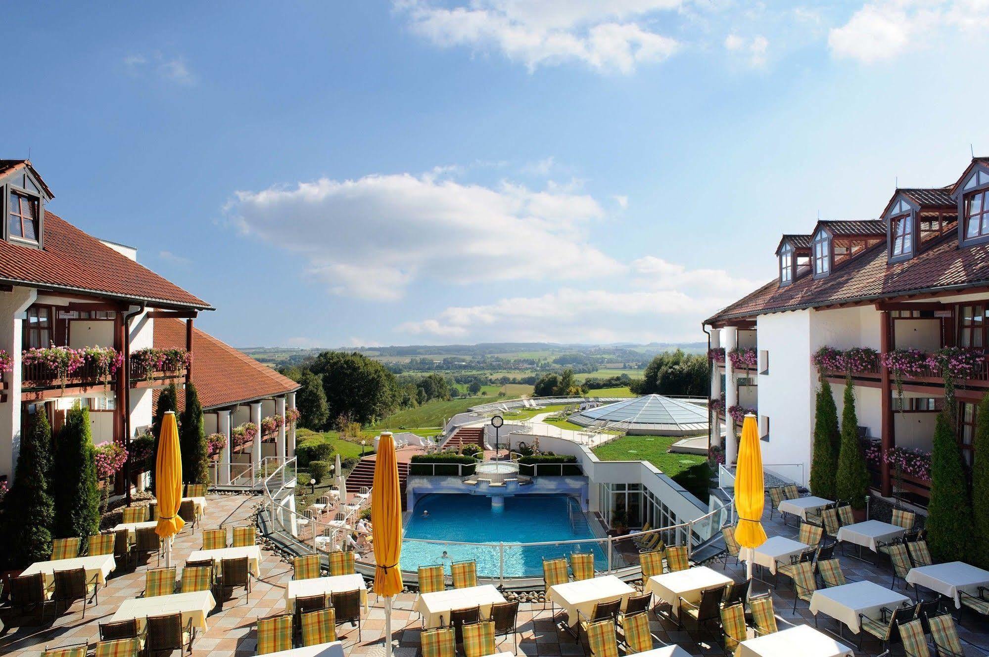 Hotel Furstenhof - Wellness- Und Golfhotel Bad Griesbach  Kültér fotó